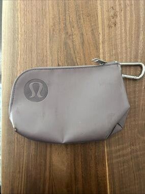 lululemon athletica Small Zip Pouch in Taupe Gray